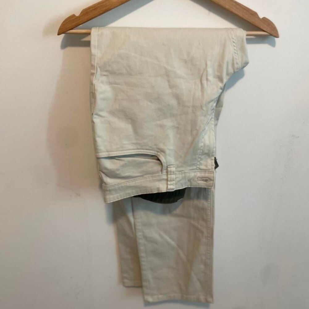 Van-heusen Men's Cream and White Trousers